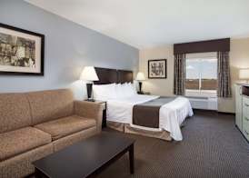 Baymont by Wyndham Dale 5