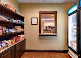 Hampton Inn & Suites Chicago/St. Charles 5