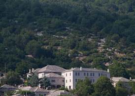 Monodendri Vintage House 2