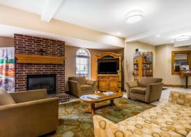 Quality Inn & Suites Chesterfield Village 4