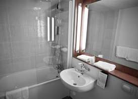 HOTEL CAMPANILE GRASSE - CHATEAUNEUF 5