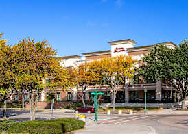 Hampton Inn & Suites Keller Town Center 2