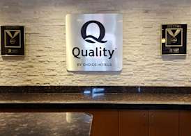 Quality Inn & Suites Denver International Airport 5