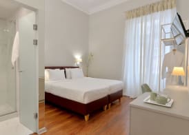 1900 ATHENIAN HOUSE 4