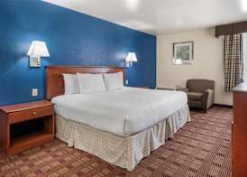 SureStay Hotel by Best Western East Brunswick 5