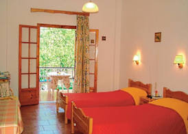 Studios And Apartments Niki 3