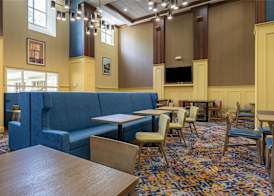 Hampton Inn & Suites Williamsburg Historic District 3