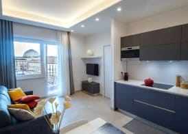 Napoli City Center - Appartamenti e Camere 5