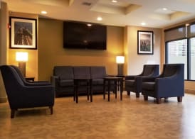 Days Inn by Wyndham Brooklyn Marine Park 3