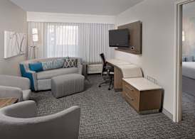 Courtyard Houston Westchase 3