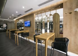 Sailor's Beach Club 2