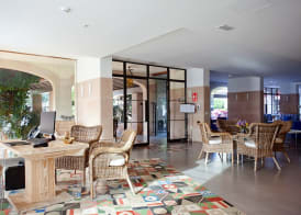 Hotel Cala Sant Vicenç - Adults Only 2