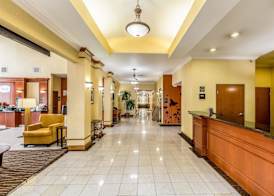 Sleep Inn & Suites Stafford - Sugarland 3