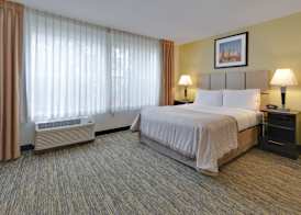 Candlewood Suites Market Center by IHG 5