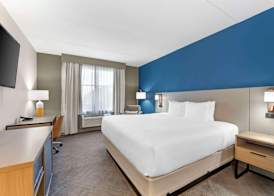Comfort Inn & Suites Cuyahoga Falls - Akron 4