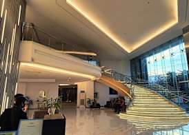 Golden Peak Hotel & Suites powered by Cocotel 2
