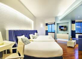 Jomtien Palm Beach Hotel & Resort - Family-Friendly 4