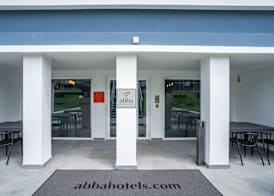 abba Apartments Playa de Gros San Sebastián 2