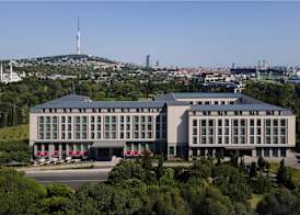 Altunizade Suites Istanbul, Curio Collection By Hilton 5