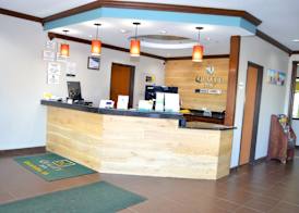 Quality Inn Coralville - Iowa River Landing 4