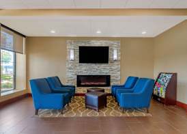 Comfort Inn & Suites Macon West 4