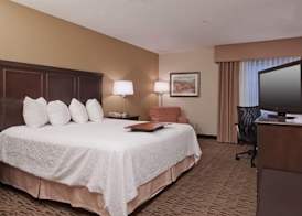 Countryside Inn and Suites 4