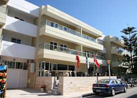 Michel Apartments 4