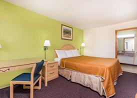 Travelodge by Wyndham Cordele 4
