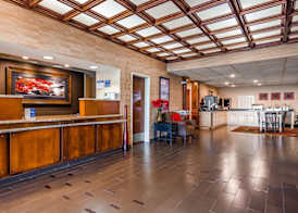 Best Western Plus Brandywine Inn & Suites 2