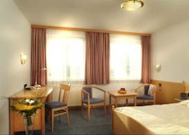 Airporthotel Salzburg - Hotel am Salzburg Airport 5