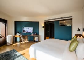 Beijing New World Centre Tongpai Hotel 3