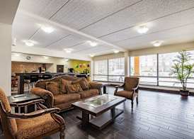 Quality Inn Airport - Southeast 2