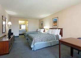Days Inn by Wyndham Fontana / Rialto 5