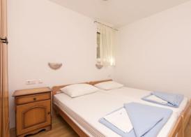 Apartments Mira 4