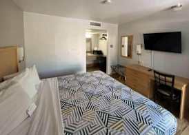 Motel 6 Riviera Beach FL 5