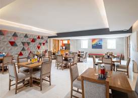 ibis New Delhi Aerocity - An Accor Brand 4