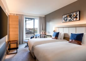 Courtyard by Marriott Glasgow SEC 5