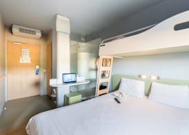 ibis budget Amberieu en Bugey/Chateau Gaillard A42 3