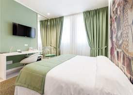 Ferrara Rooms 4