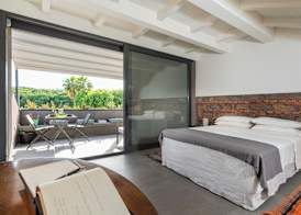 Design apartment with terrace 5