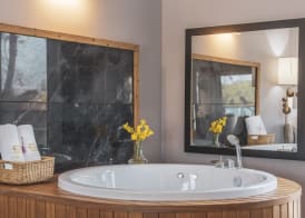 Orka Cove Hotel Penthouse & Suites Adults Only 2