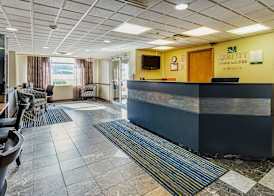 Quality Inn & Suites Bristol North 2