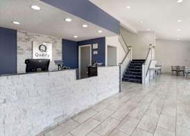 Quality Inn & Suites Bloomington University Area 2