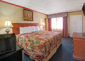 Days Inn by Wyndham Albuquerque Downtown 2