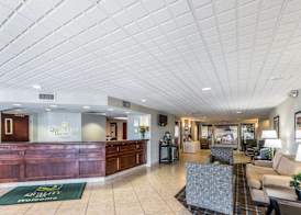 Quality Inn University Lansing 3