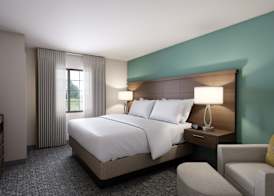 Staybridge Suites DETROIT - SOUTHFIELD by IHG 2