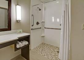 Holiday Inn & Suites TUPELO NORTH by IHG 3