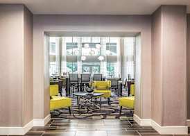 La Quinta by Wyndham Atlanta Perimeter Medical 4