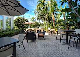 Hilton Garden Inn Fort Myers 2