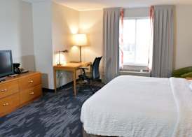 Fairfield Inn & Suites Indianapolis East 5